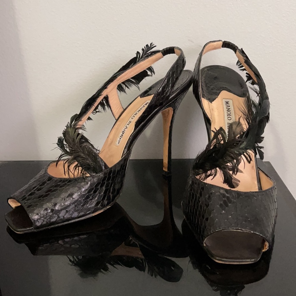 Manolo Blahnik Peep Toe Pumps